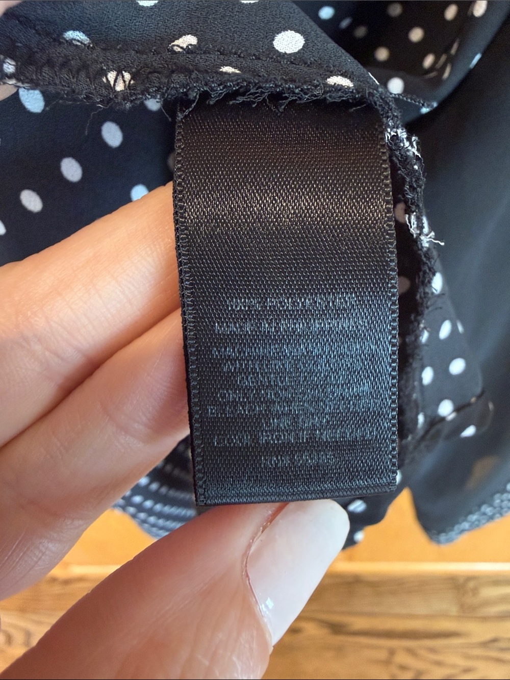 202 Express The Portofino Shirt Black White Polka Dot Sheer Sleeve Button Small - Picture 6 of 9